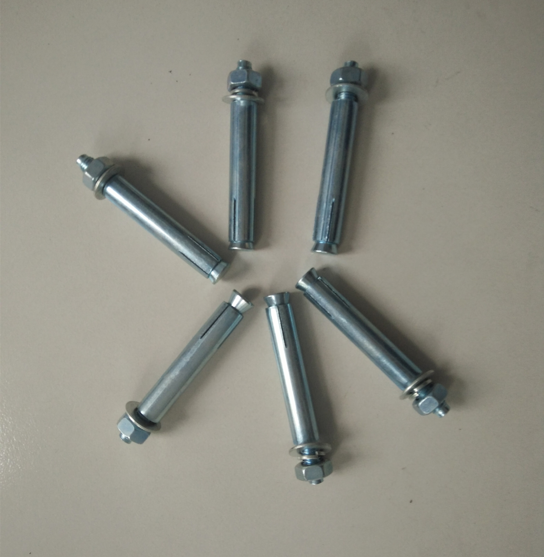 膨胀螺丝 膨胀螺栓 各种型号 规格齐全 厂家批发m8*60-m8*300