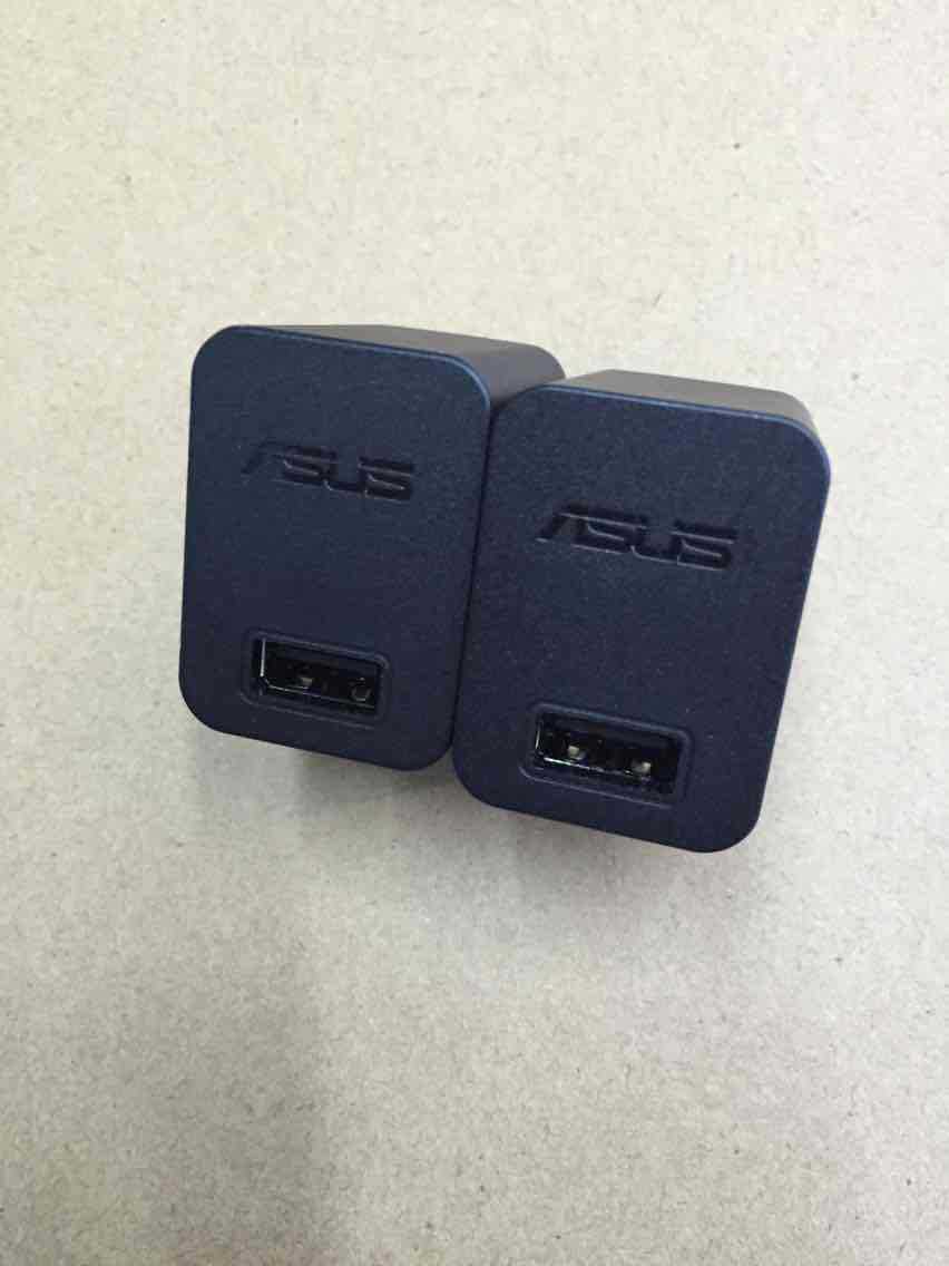 华硕asus手机 zenfone 4 5 6 原装usb充电器 5.2v 1.35a 黑