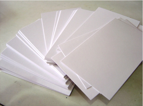 恒好激光厂家供应白卡纸激光切割机 切边光滑无毛边