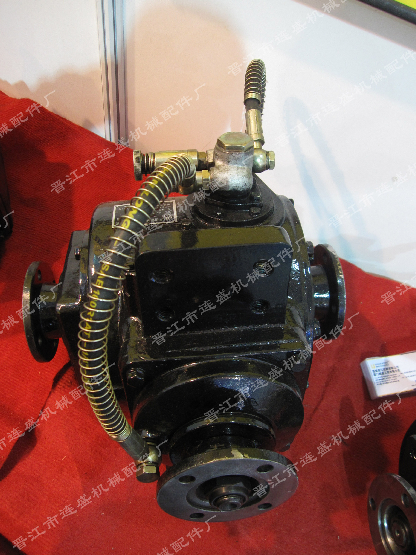 轮式挖掘机下传动箱 厂家直销