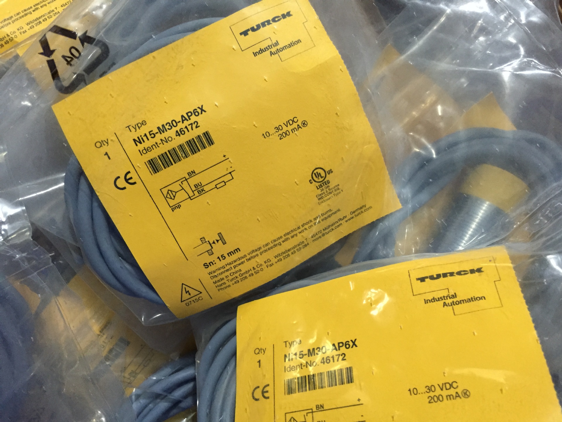 批量供应 德国turck图尔克接近开关 ni15-m30-ap6x光电式接近开关