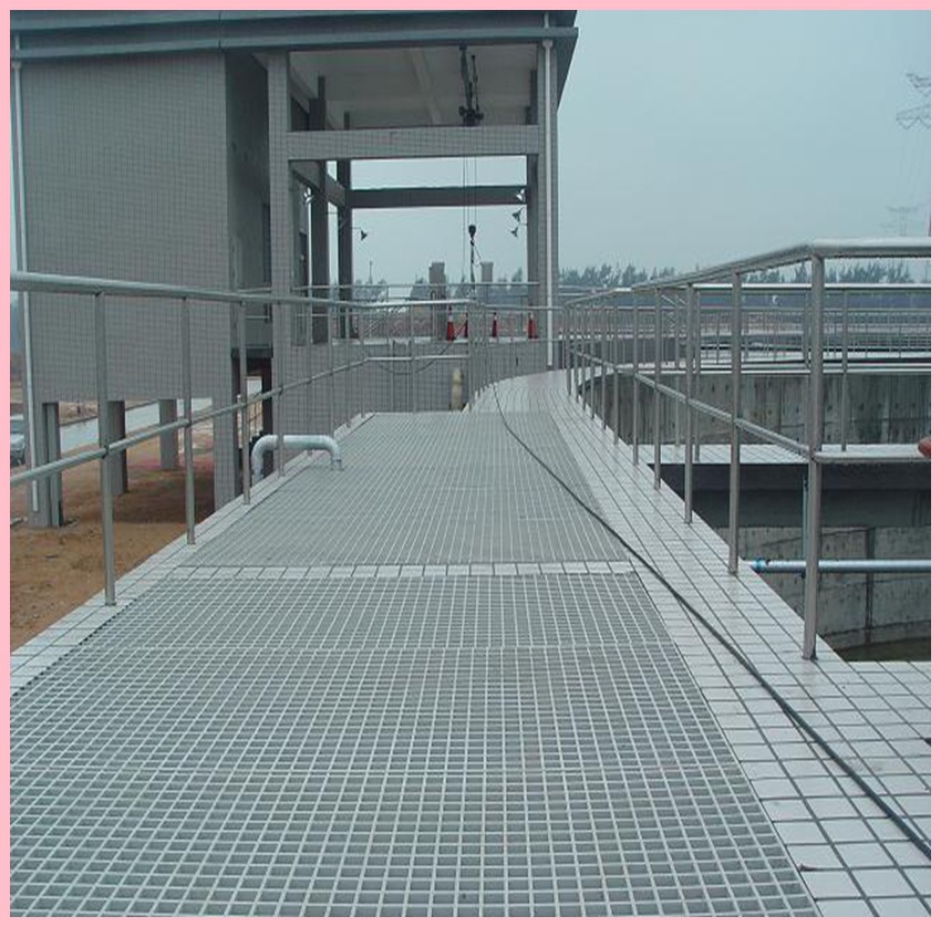 生产热销钢格板 异型钢格板 插接钢格板 防腐蚀性好,防滑性能好