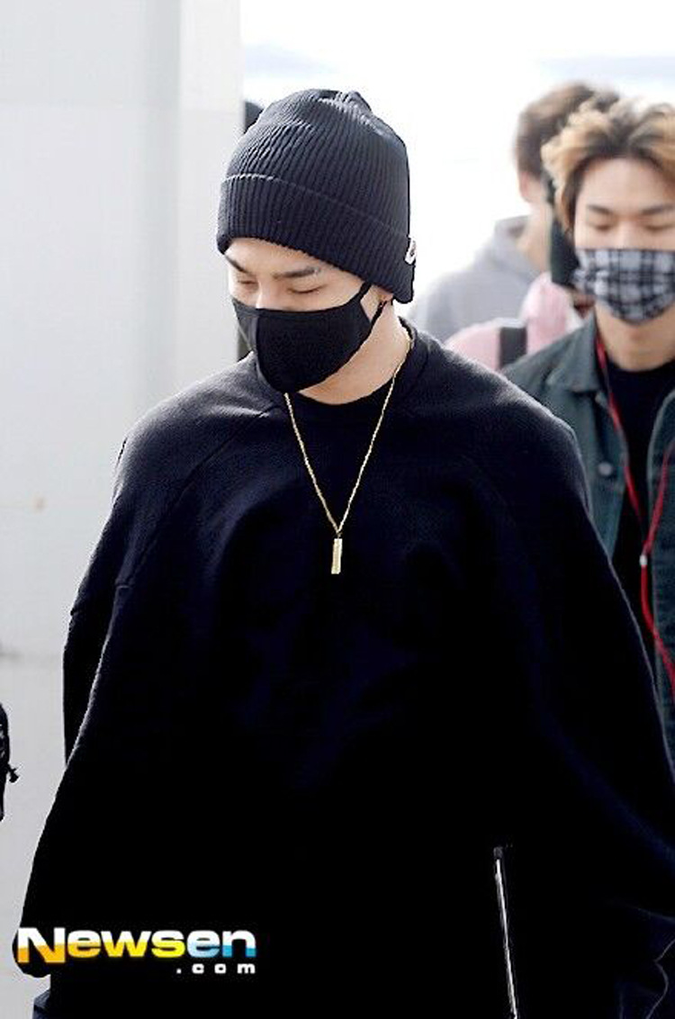 权志龙同款套头卫衣 bigbang演唱会蝙蝠袖加绒宽松锥形情侣装