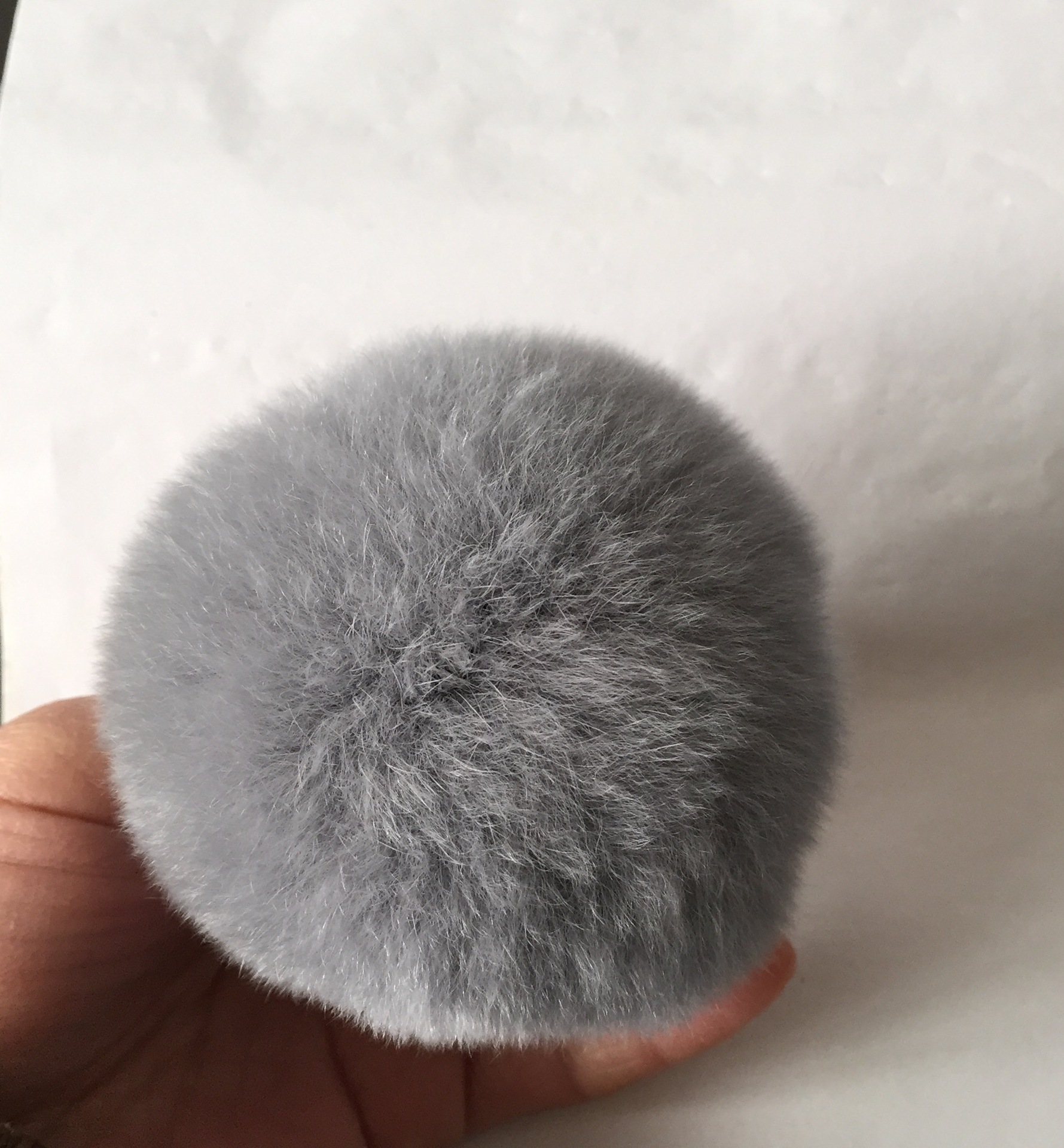 【荐】6cm獭兔毛球服装辅料 diy饰品专用 毛绒丰满颜色齐全批发