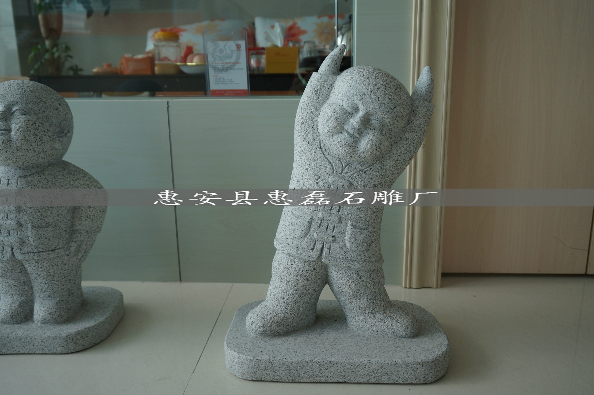 石材小和尚雕刻 运动童子雕像 石雕小沙弥