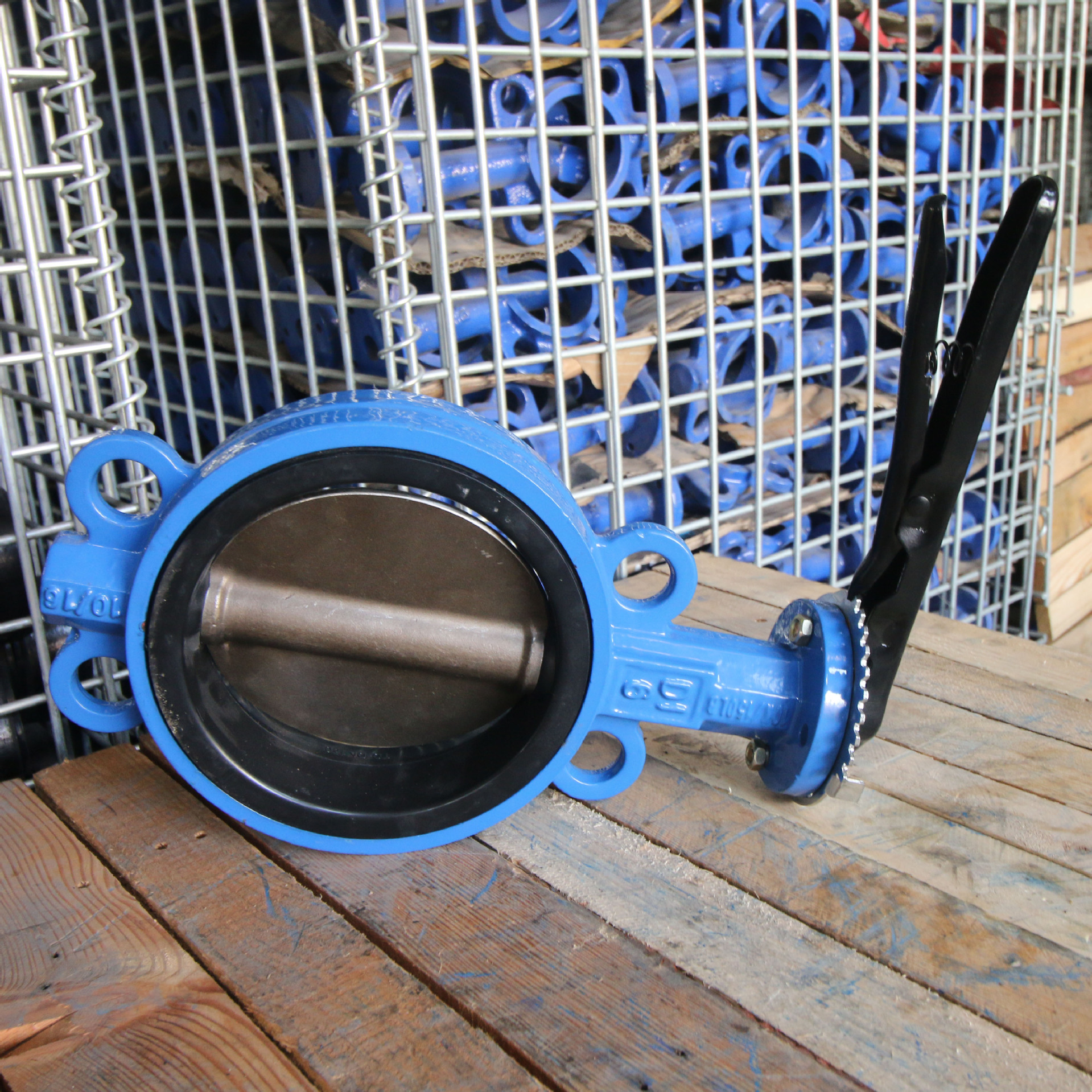 对夹式蝶阀_对夹式无销板wd71x-10q dn200 2507板手动式脱硫蝶阀