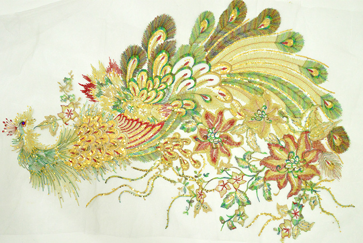 产地货源 全涤凤凰绣花diy布贴 电脑刺绣辅料 新娘服婚庆布料批发