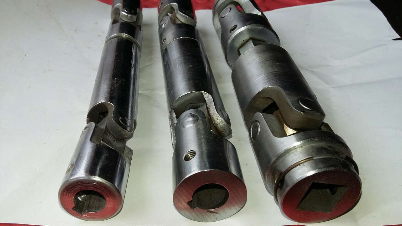 35 45 65 80 125 200 300吨万向连接轴 连接器,连轴器