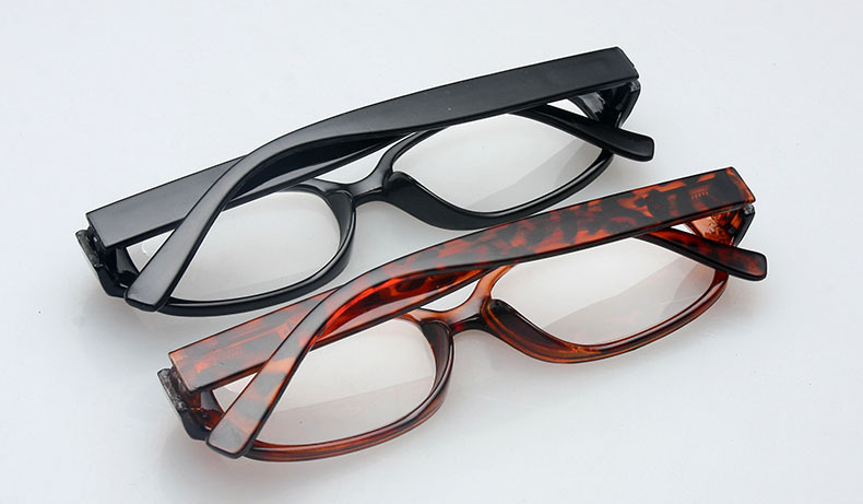 2015树脂老花镜 摔不坏 男女眼镜 弹簧腿 药物磁疗 地摊新款8814
