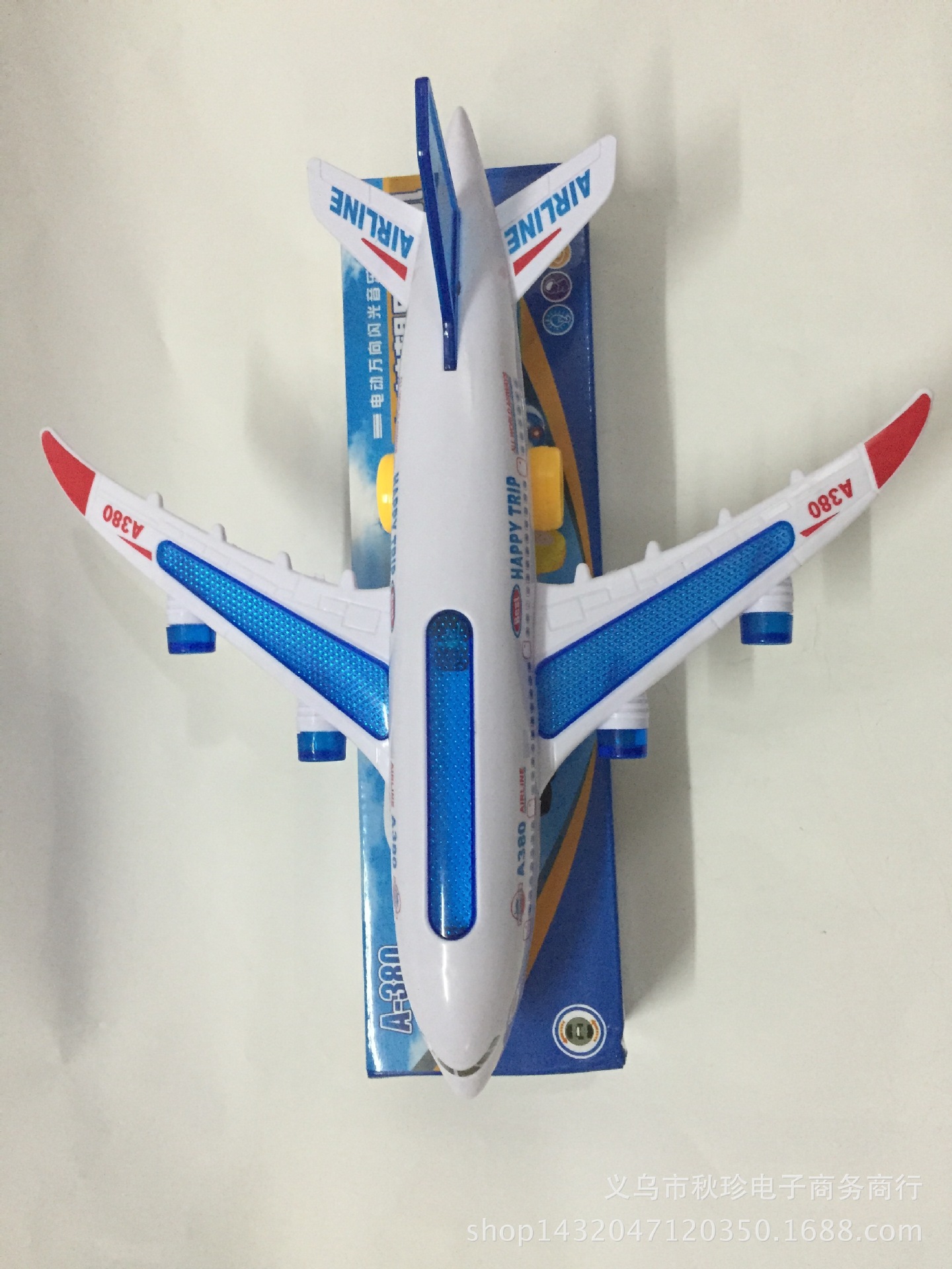 带音乐灯光电动万向客机 a380大号空中飞机巴士电动玩具模型飞机