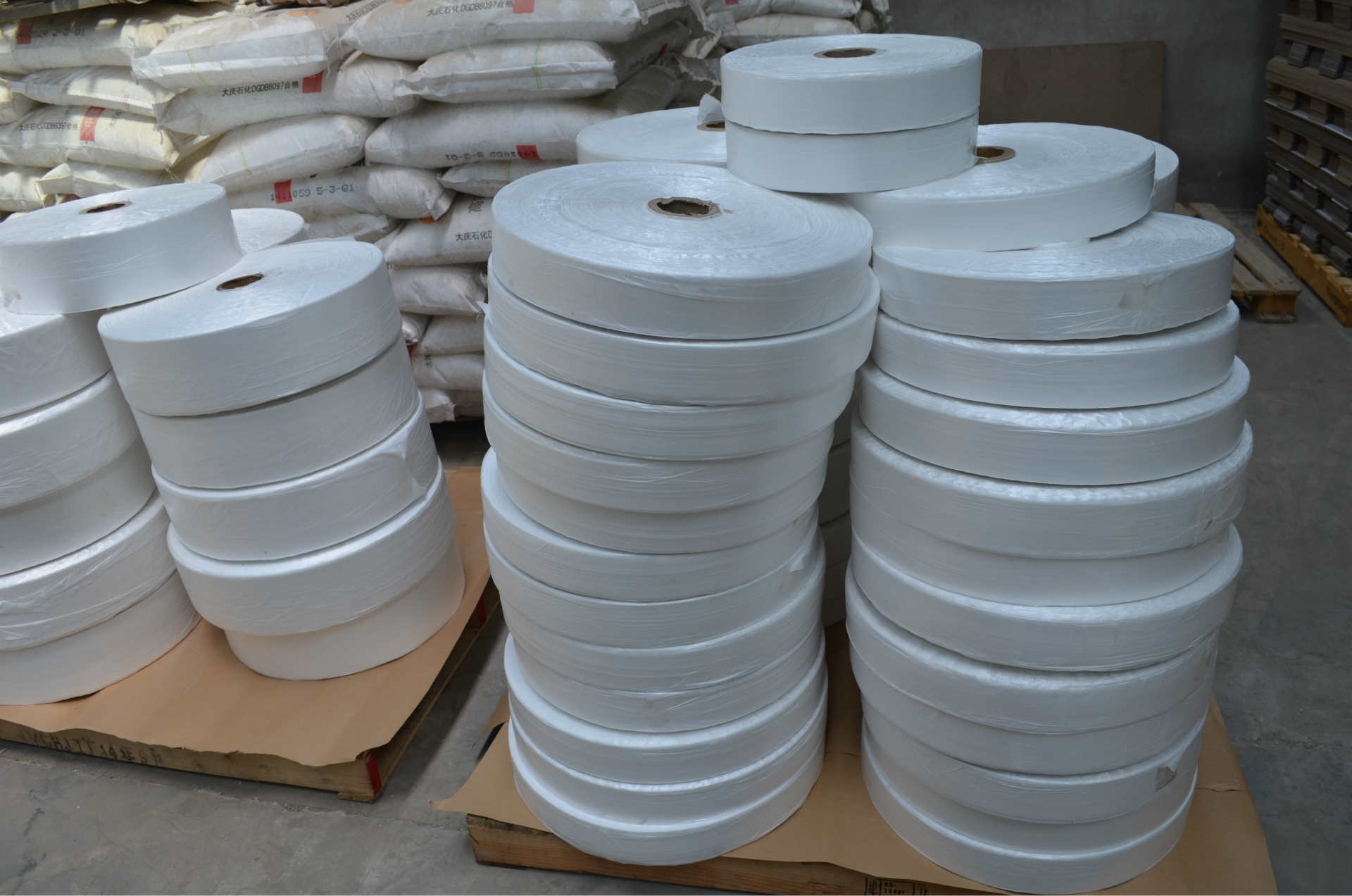 厂家直销 胶带母卷 美纹纸胶带 遮蔽膜母卷 透明胶带母卷