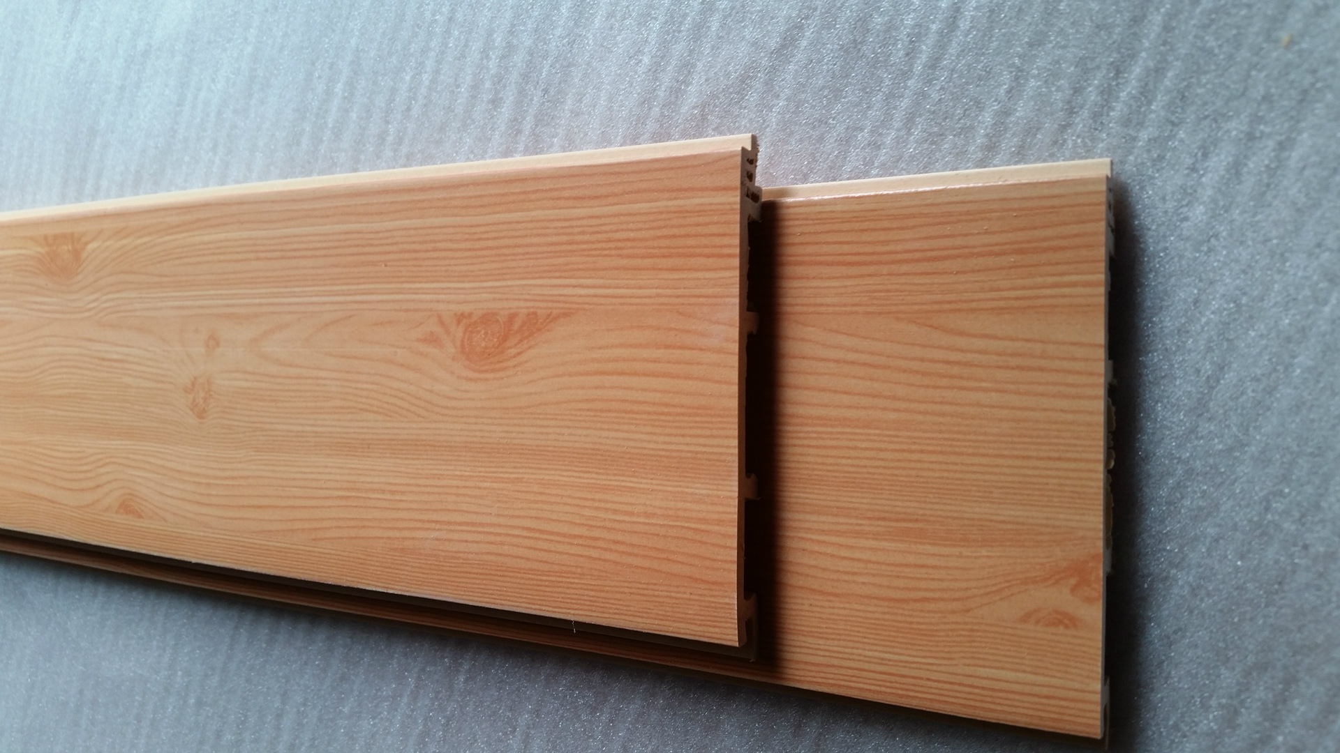 150*9木纹烤漆亮光生态木