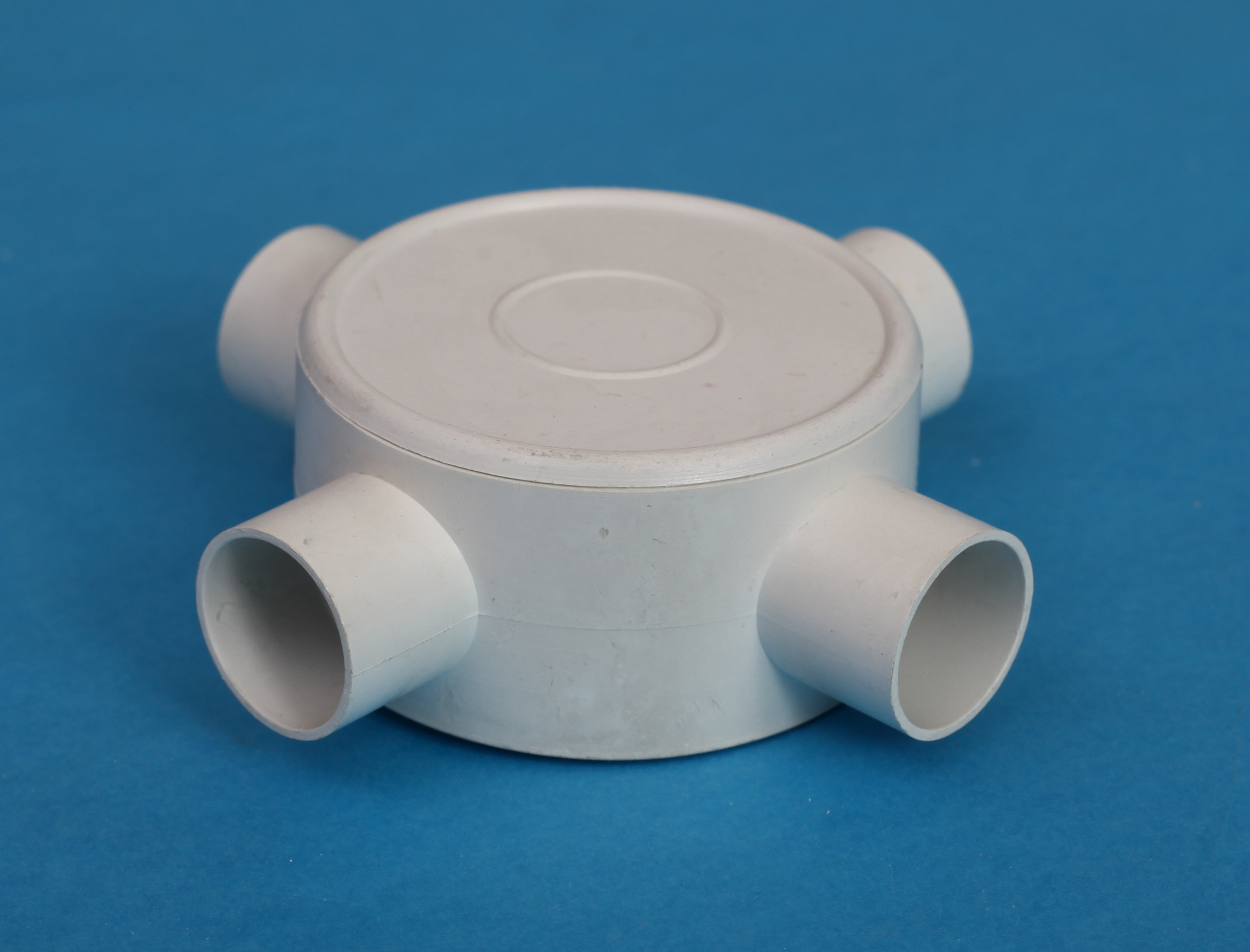 宏程品牌 厂家直销 pvc塑料接线盒 圆通盒 圆四通 明装分线用