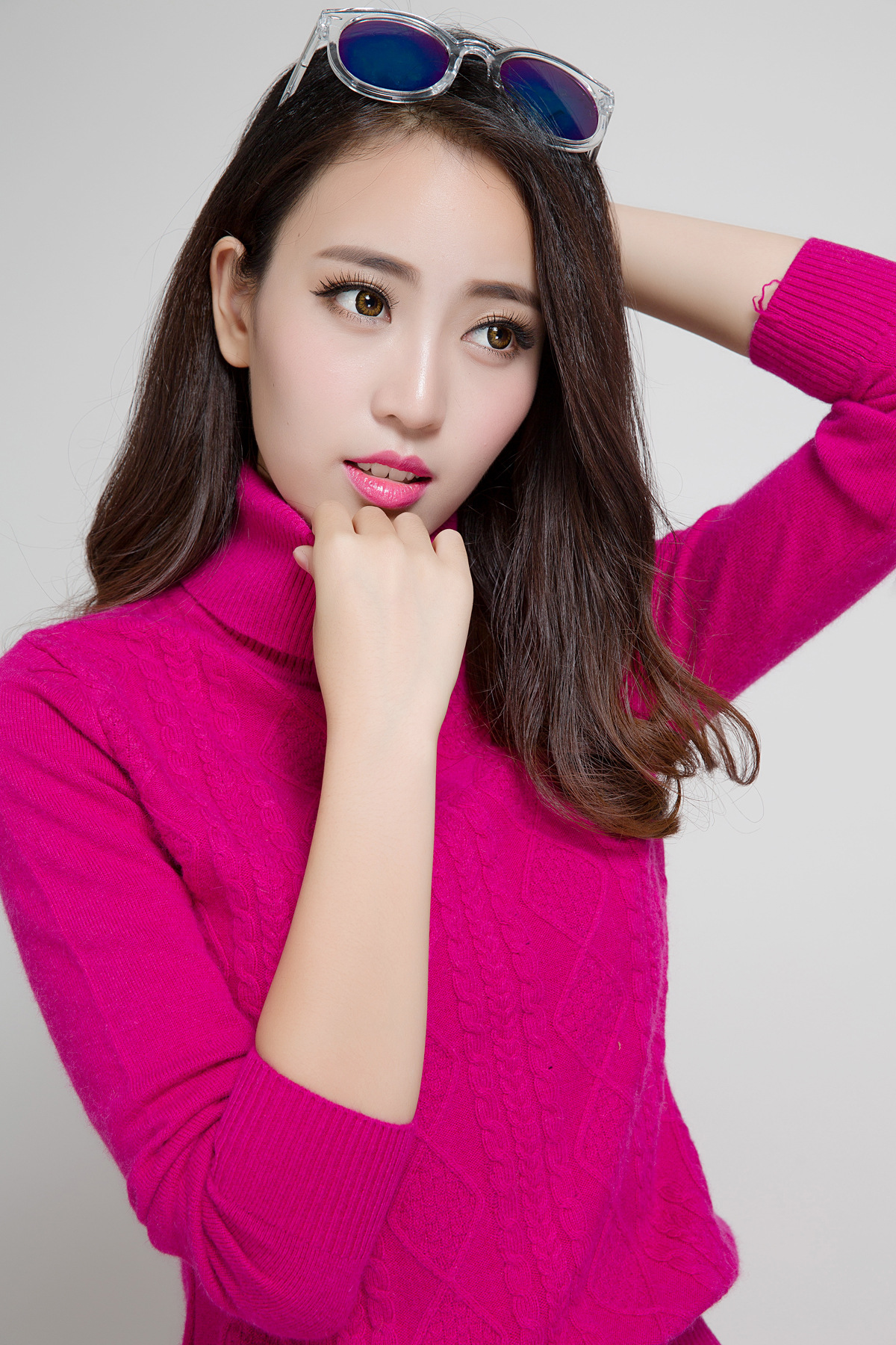 秋冬新款女式高领翻领毛衣纯山羊绒毛衣套头修身打底衫一件代发