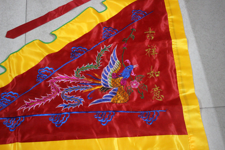 红色黄色宗教双面刺绣龙凤旗 龙虎旗 舞龙舞狮大号三角龙凤旗帜
