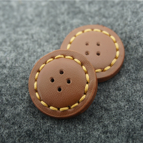 前黄纽扣手工皮扣咖啡色圆形四眼大衣纽扣批发
