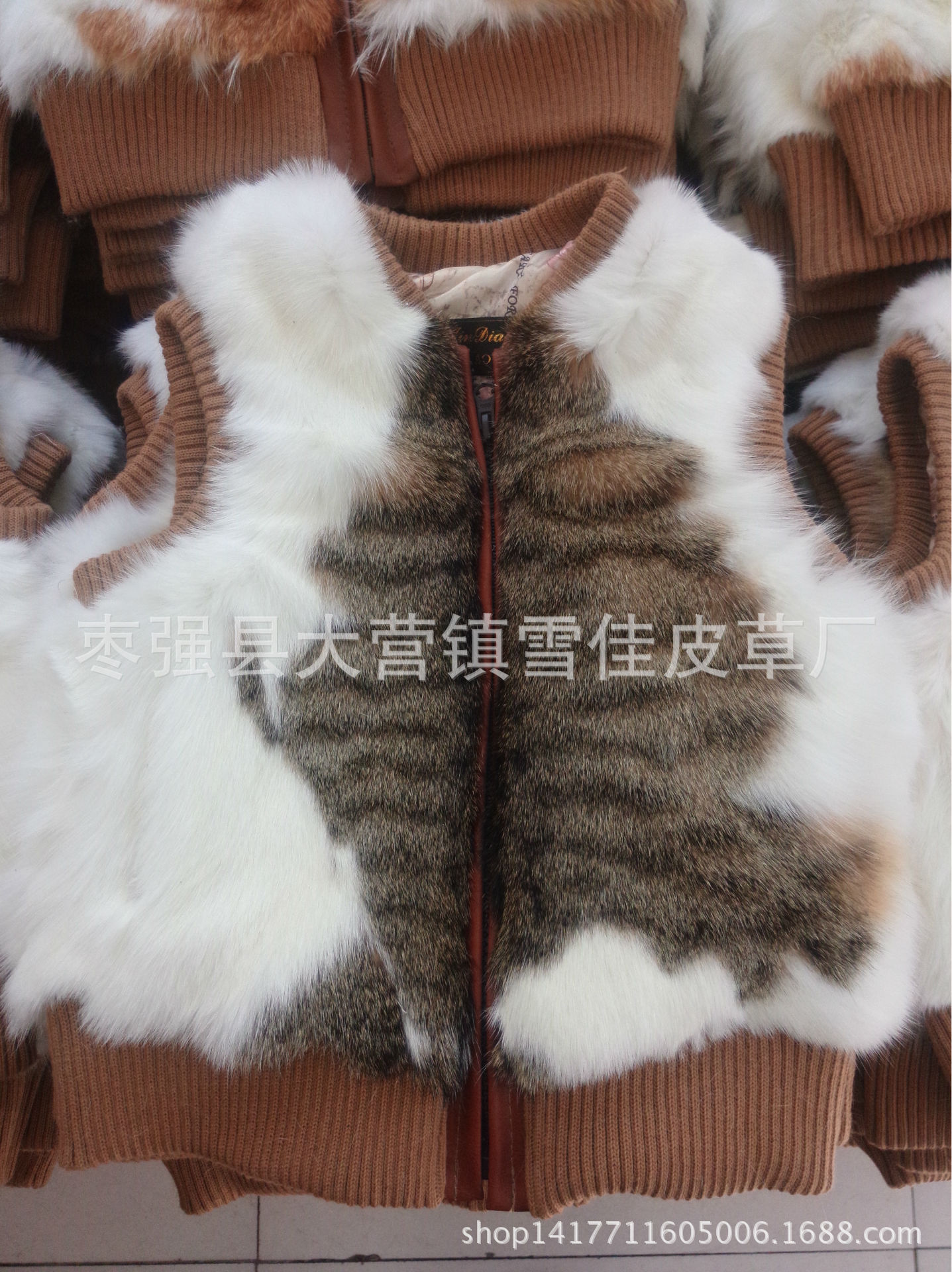 猫皮童装马甲 男女儿童皮草童装 猫皮皮草原料_童马甲,背心_列表网