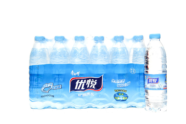 批发供应 康师傅矿泉水 550毫升/瓶 一箱24瓶矿泉水