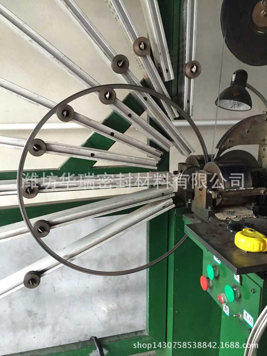 金属缠绕垫 金属缠绕垫片 金属石墨垫 带内外环缠绕垫