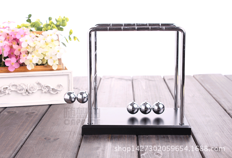 厂家批发经典牛顿摆撞球永动球 创意金属家居装饰品桌面减压摆件