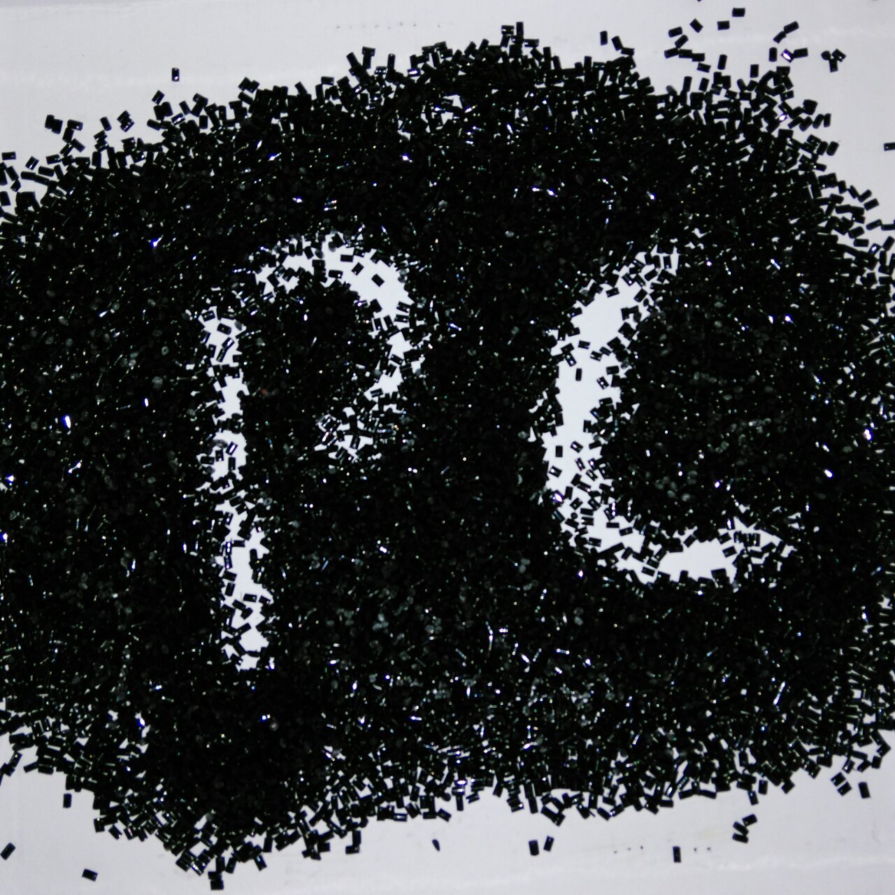 厂家直销黑色pc塑料颗粒 环保高亮度pc 再生料 充电器外壳用料