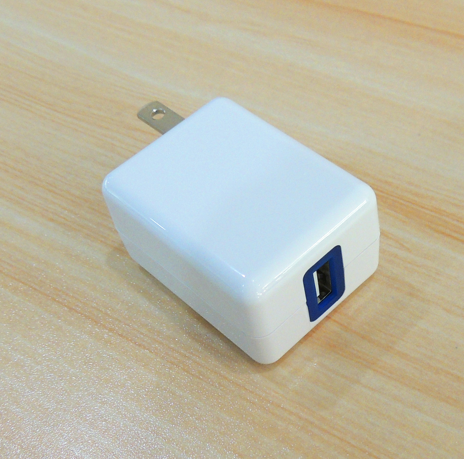 单口usb5v2a平板电脑充电器ipad充电器单usb5v21a充电器