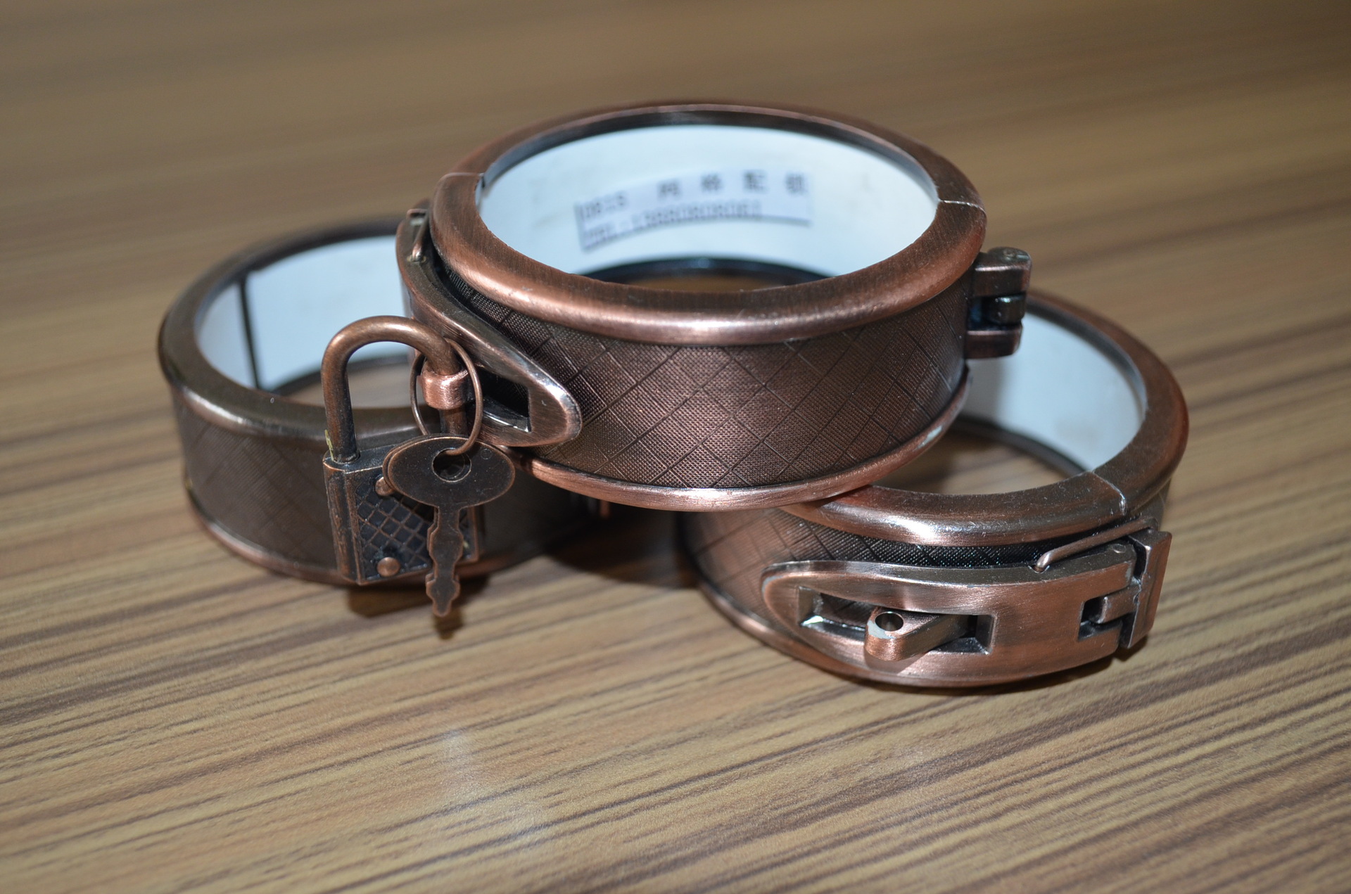 032s 酒瓶塑料防伪卡扣 金属锁扣 扣环 古铜色