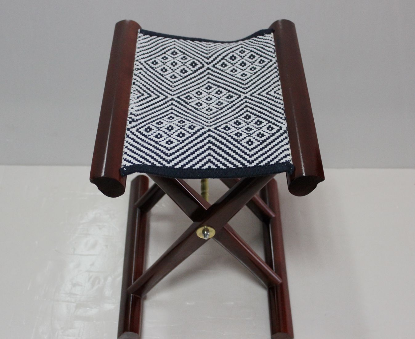 精品红木实木马扎子撑凳折叠椅子家用 超实惠