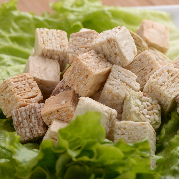 鱼粒鱼粒糖鱿鱼味鲍鱼味海参味即食休闲零食青岛特产