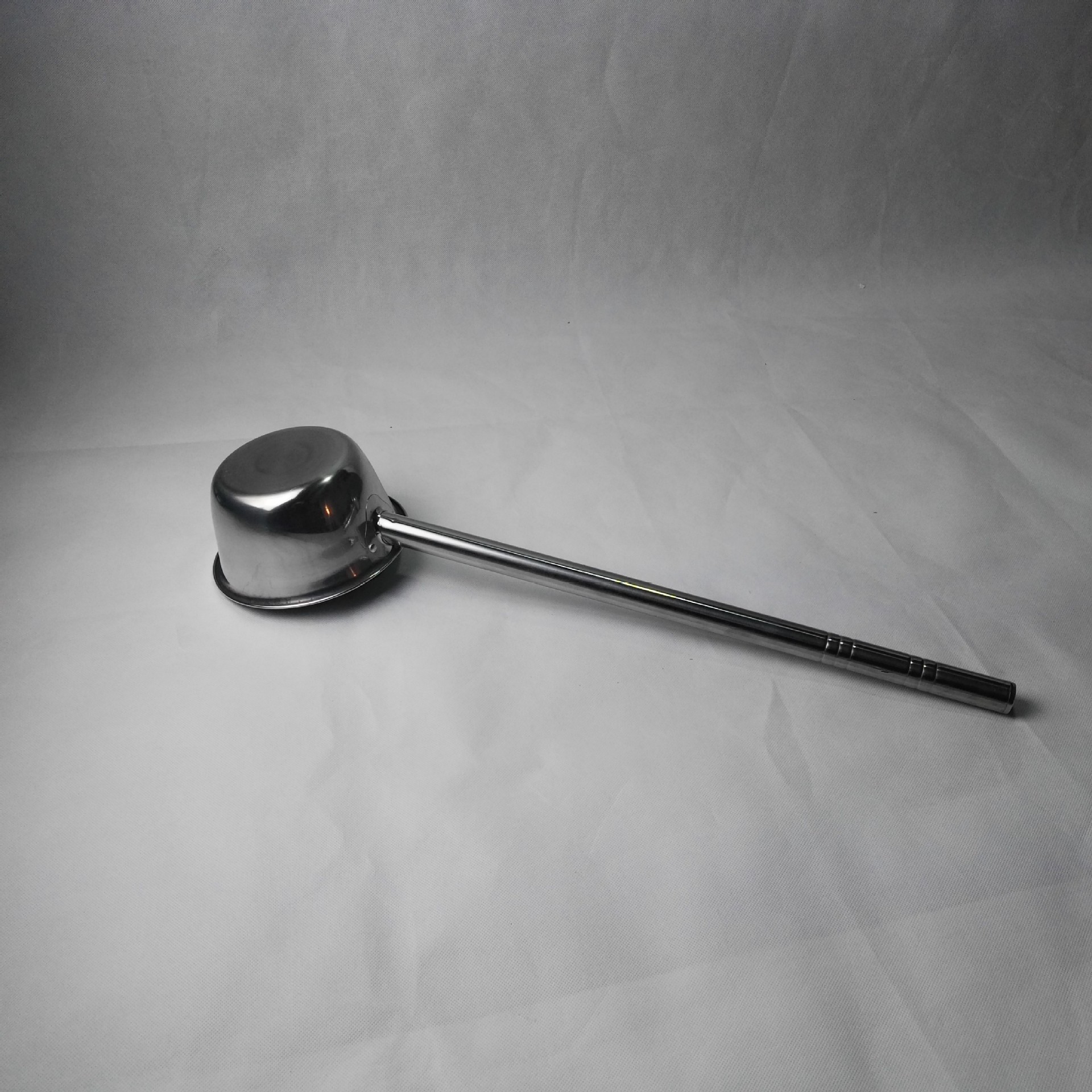 不锈钢长柄水舀 加厚45cm柄长14cm16cm18cm宽勺头水舀