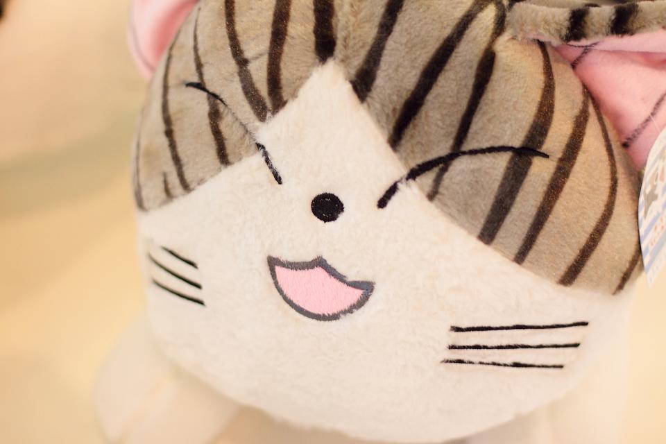 特价批发萌小奇可爱甜甜起司猫饭团私房猫毛绒玩具公仔大娃娃抱枕