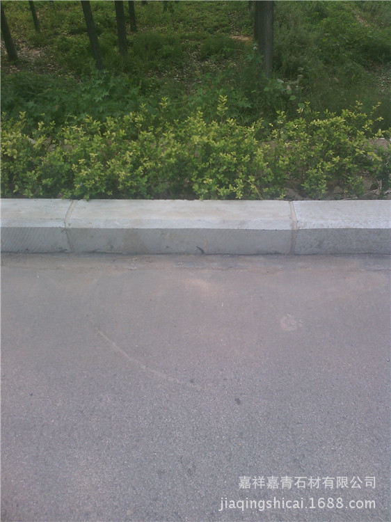 嘉祥青石路沿石的价格规格图片和厂家 产品信息介绍