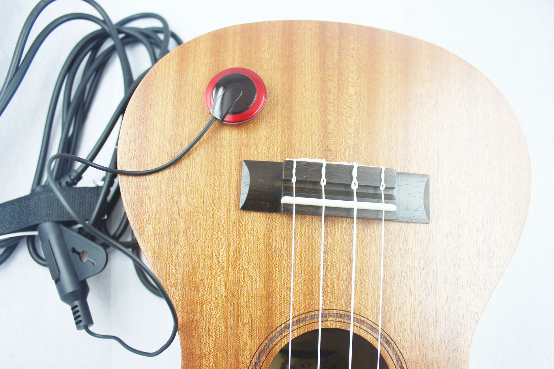 乐器免打孔拾音器小吉他u克里里拾音器ad20拾时器通用拾音器