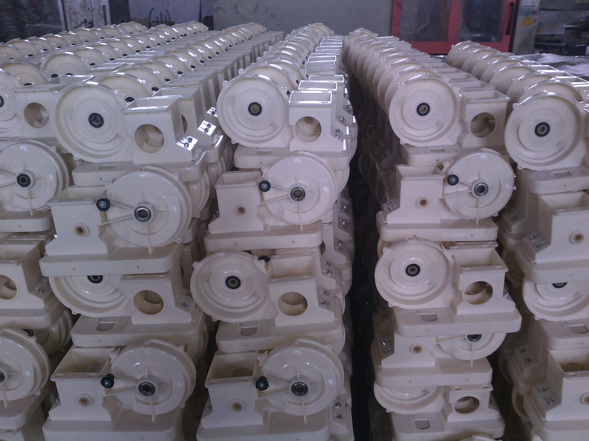 多功能单行自锁式玉米花生点播机塑料排种器