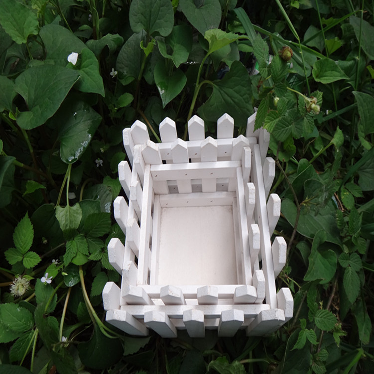 厂家直销 12cm白色木质纯手工花园木栅栏 纯手工室内木栅栏