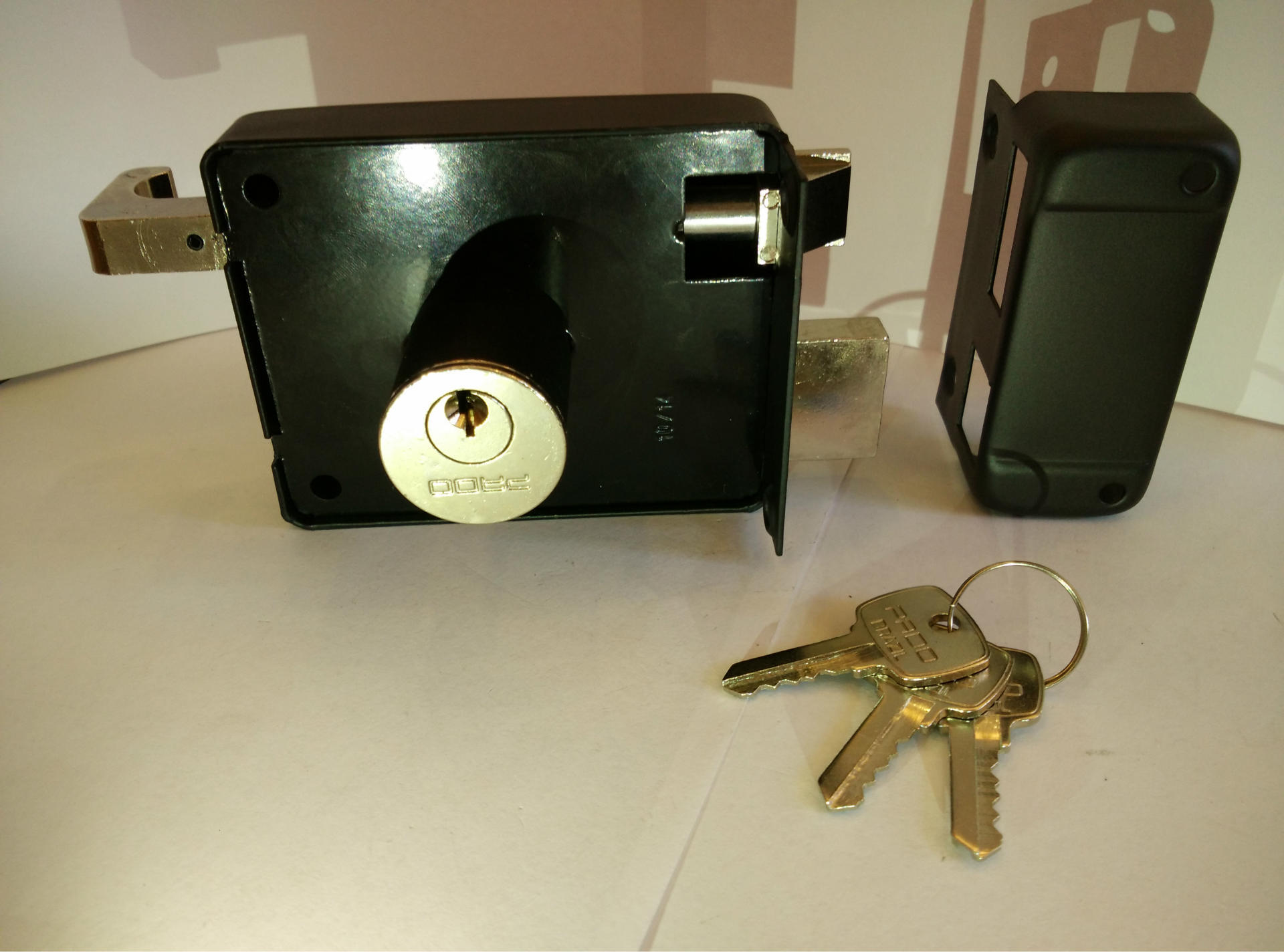 喷漆高档室外门锁铝合金优质防盗锁压铸工业机械锁