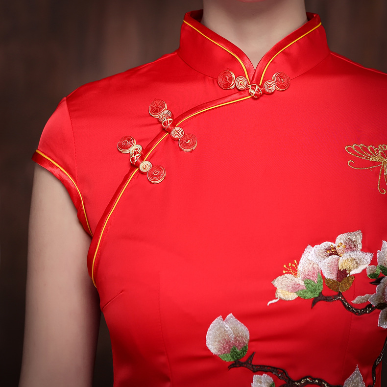新款敬酒服新娘时尚结婚旗袍刺绣丝绸红色中