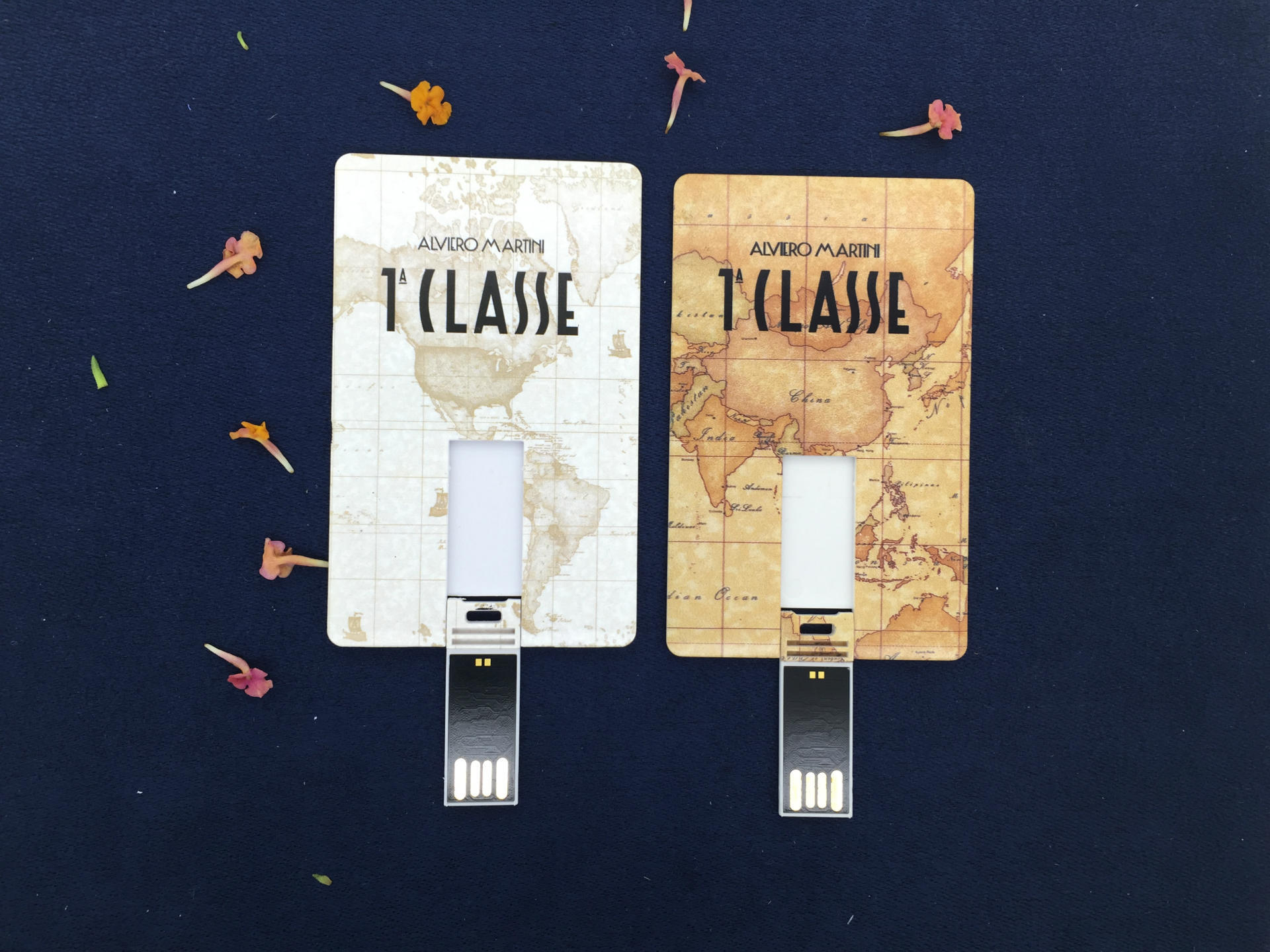 高清名片u盘 两小时出样 卡片u盘因为可以印刷各种精美彩色图案而成为