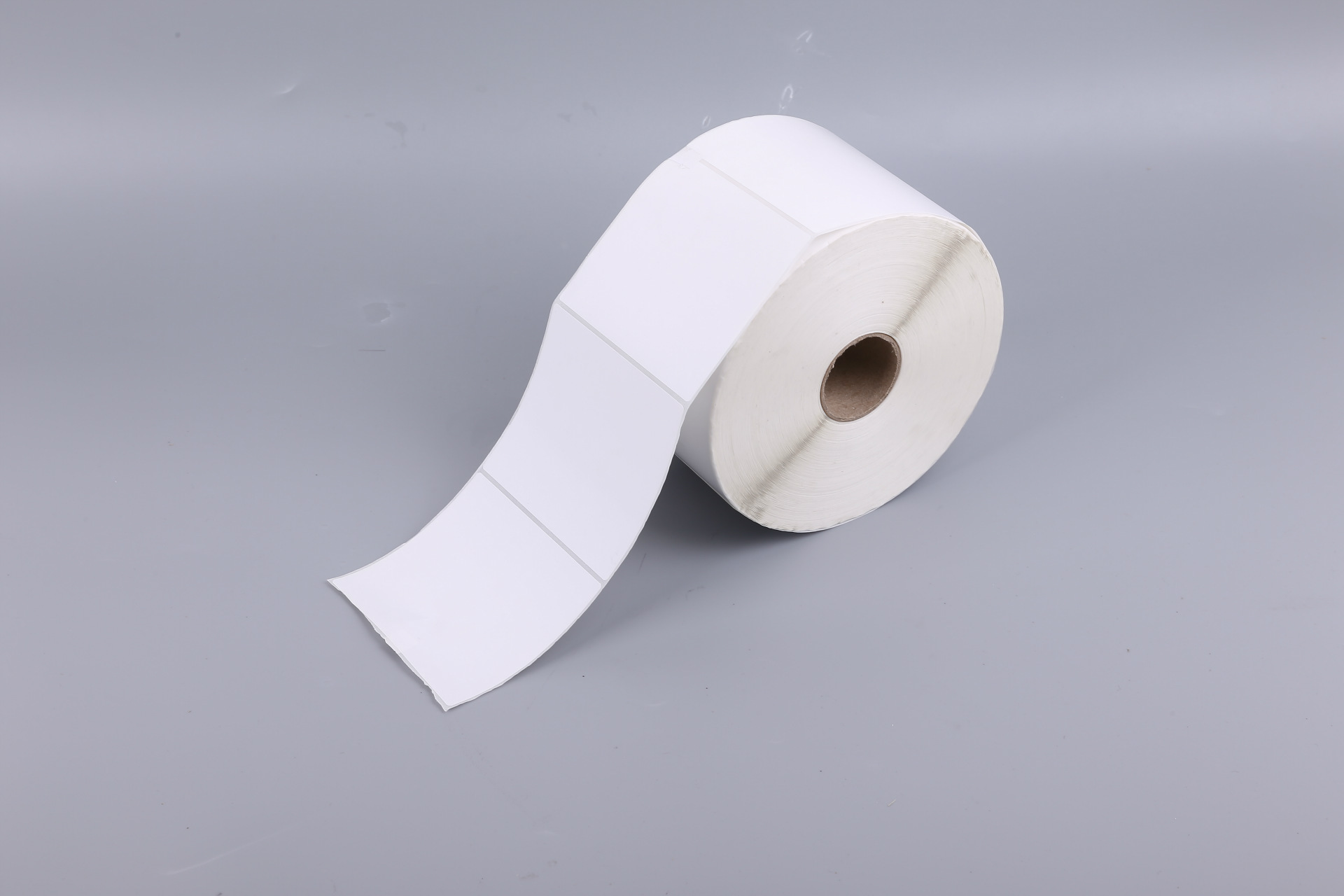 新格铜版纸 标签纸 条码纸 100*85*1500张 条码打印纸 不干 推广