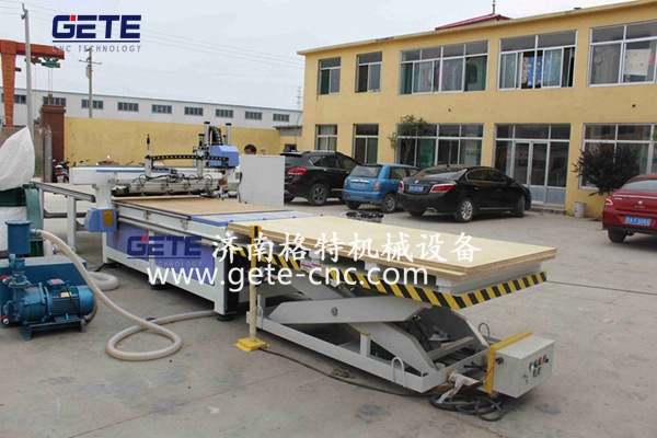 双工序加排钻加自动上下料加工中心 (5)