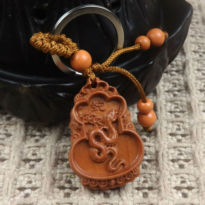 桃木生肖钥匙链挂件 十二生肖蛇木雕礼品挂饰地摊货源 可雕刻logo