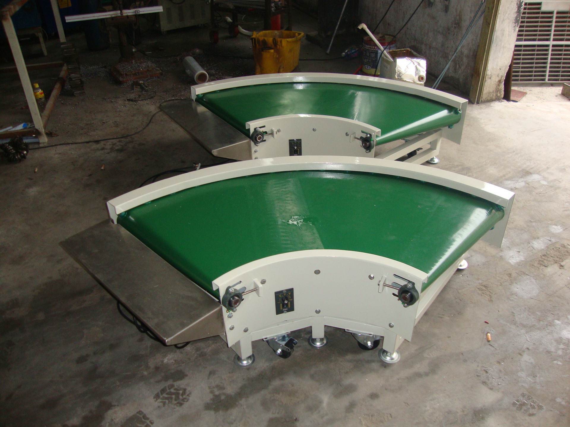 专业供应pvc转弯流水线|转弯滚筒输送机|180度90度45度转弯机