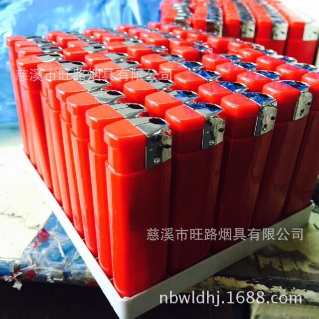 华利火机 大鱼头打火机 高档打火机 dyt打火机606-8