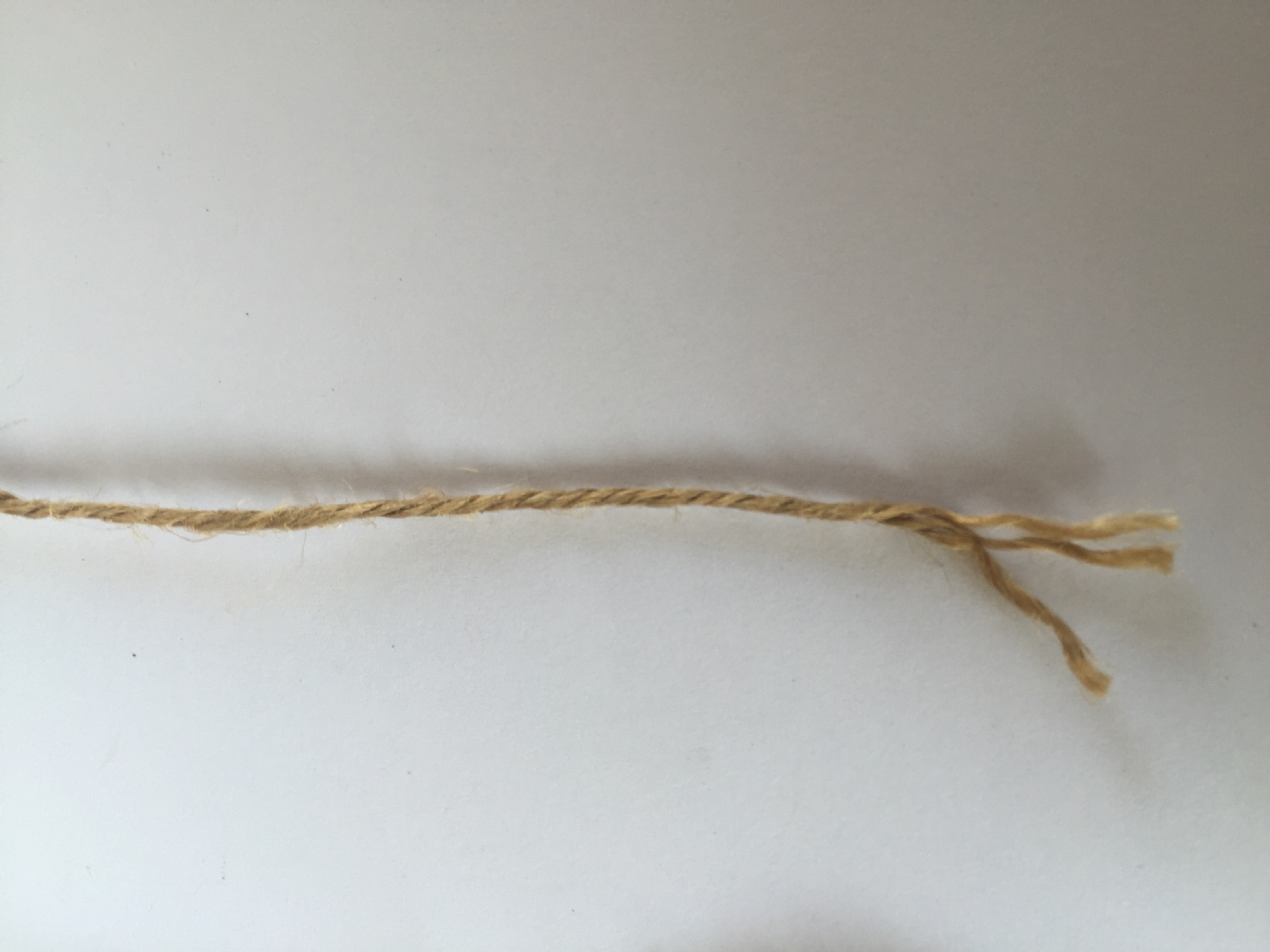 diy手工彩色麻绳 麻绳批发 1mm2股黄麻绳 吊牌绳 照片墙用细麻绳