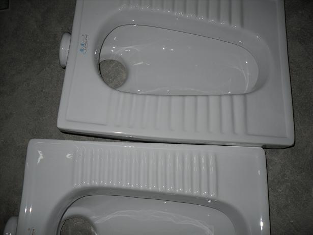 厂家直销四方分体后出水陶瓷蹲便器 分体式蹲坑 龙厦环保卫浴洁具