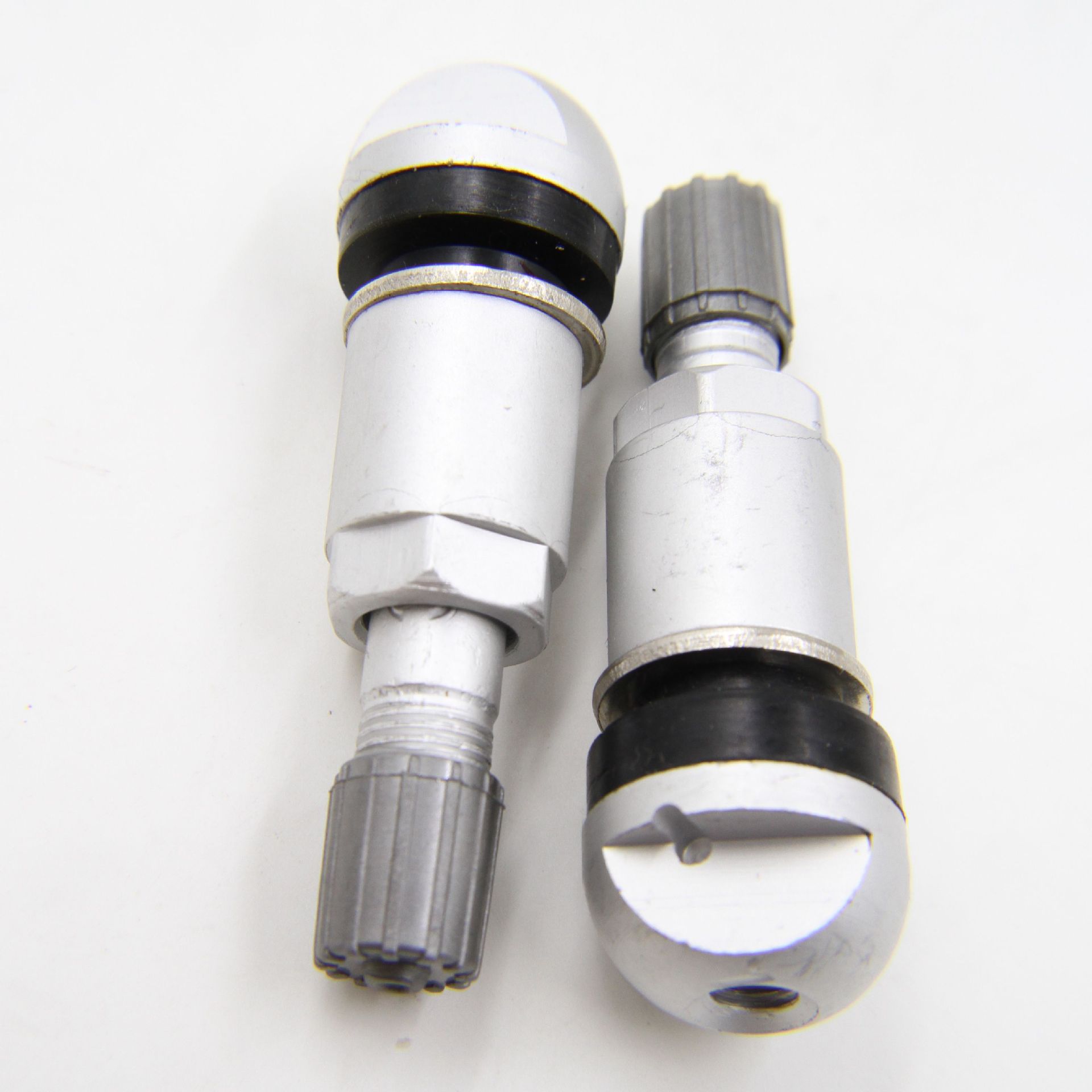 美式普通芯腔气门嘴配套路虎系列气门嘴热销厂家直销路虎优质气嘴