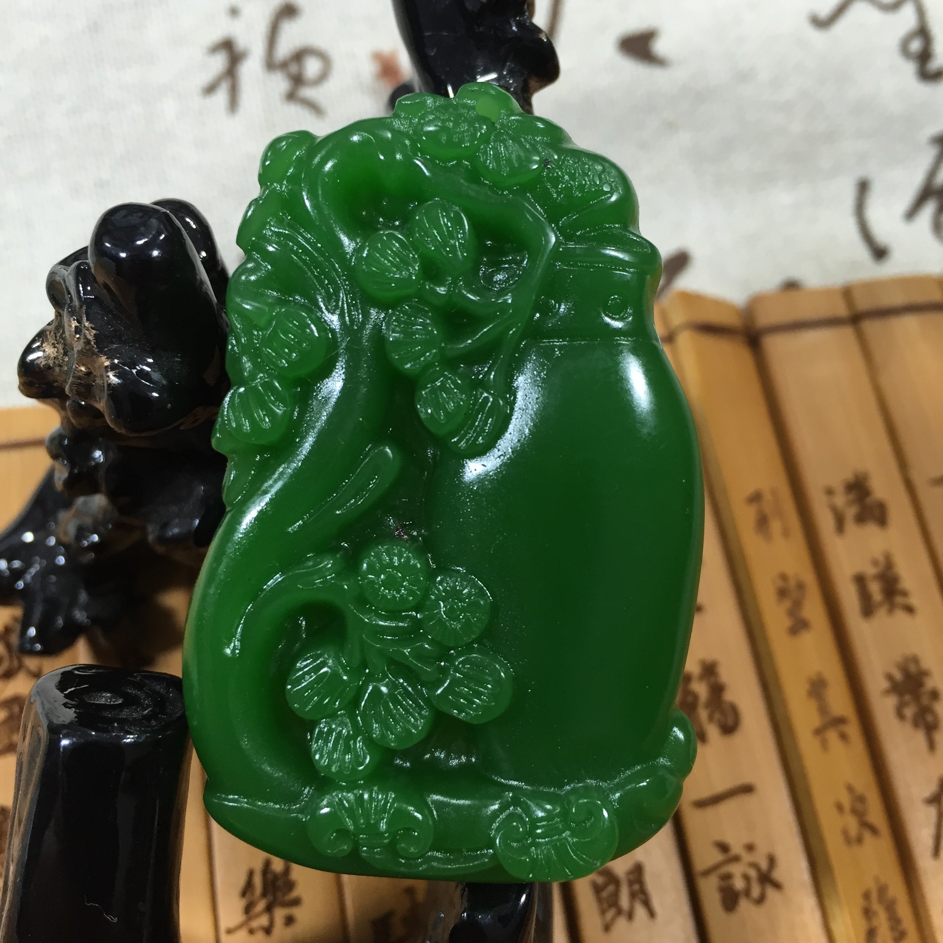 厂家直销 碧玉绿玉挂件 外蒙料高仿碧玉平安树挂件玉树玉挂件