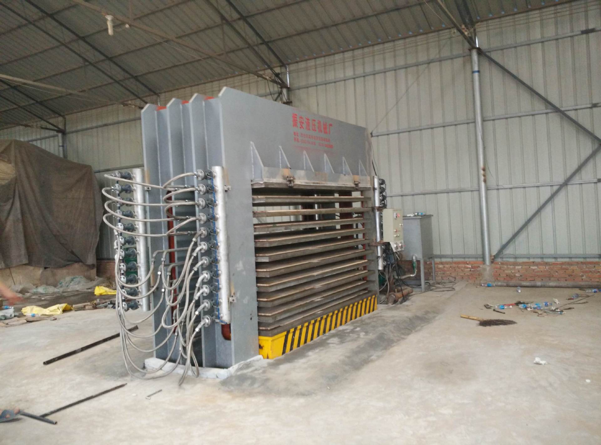 全自动纸贴面热压机 - 机械设备批发交易网