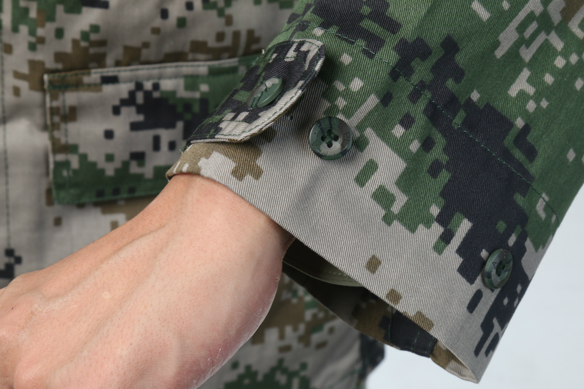 厂家直销 07丛林迷彩套装夏季户外作训服军训迷彩服