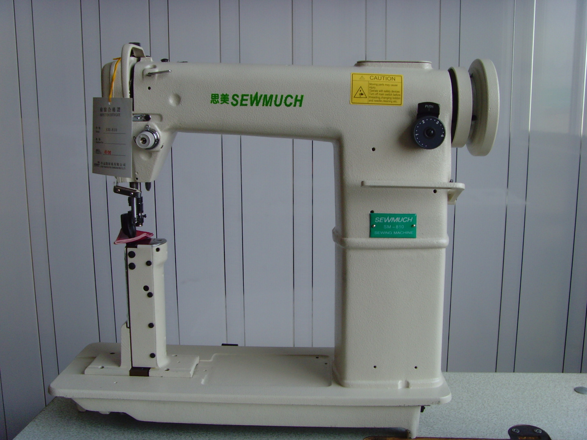 厂家直供高品质立柱式高头缝纫机---sm-810高头缝纫机